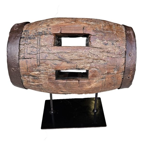 TONWIEL HOUT - Image 2