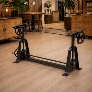 Vintage zwart onderstel 120 cm breed in hoogte verstelbaar.